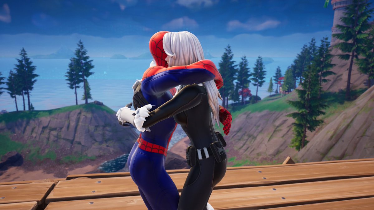 ѕρι∂єямαи tweet media