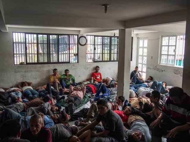 Psicoapoyo's tweet photo. ¿Ustedes creen, qué un lugar como este, pueda ayudar a una persona con adicción que muy probablemente tenga otro trastorno ? https://t.co/7fcEtOJZhg