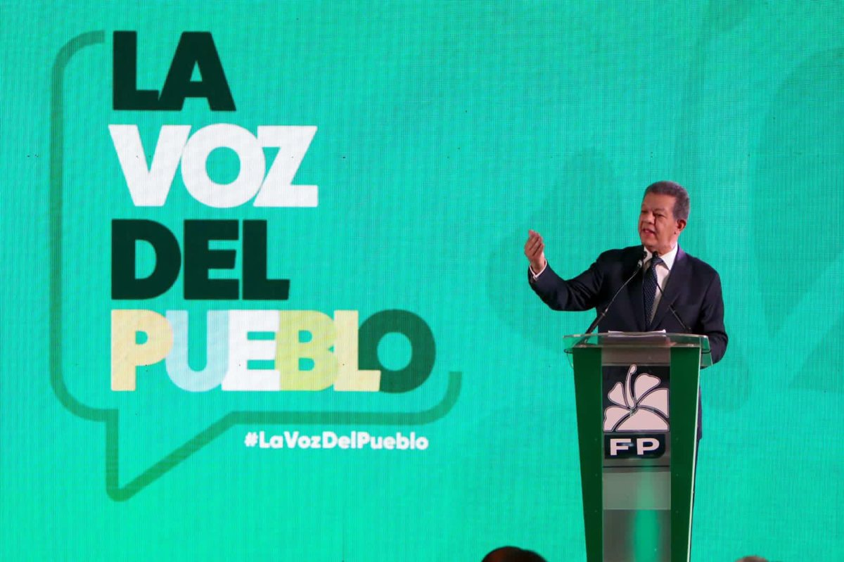 Leonel Fernández retoma "La Voz Del Pueblo" este lunes 16 a las 11:00 a.m.
*Será el contrapeso ante la constante propaganda gubernamental que distorsiona la realidad*

#FuerzaDelPueblo 
#FPComunica