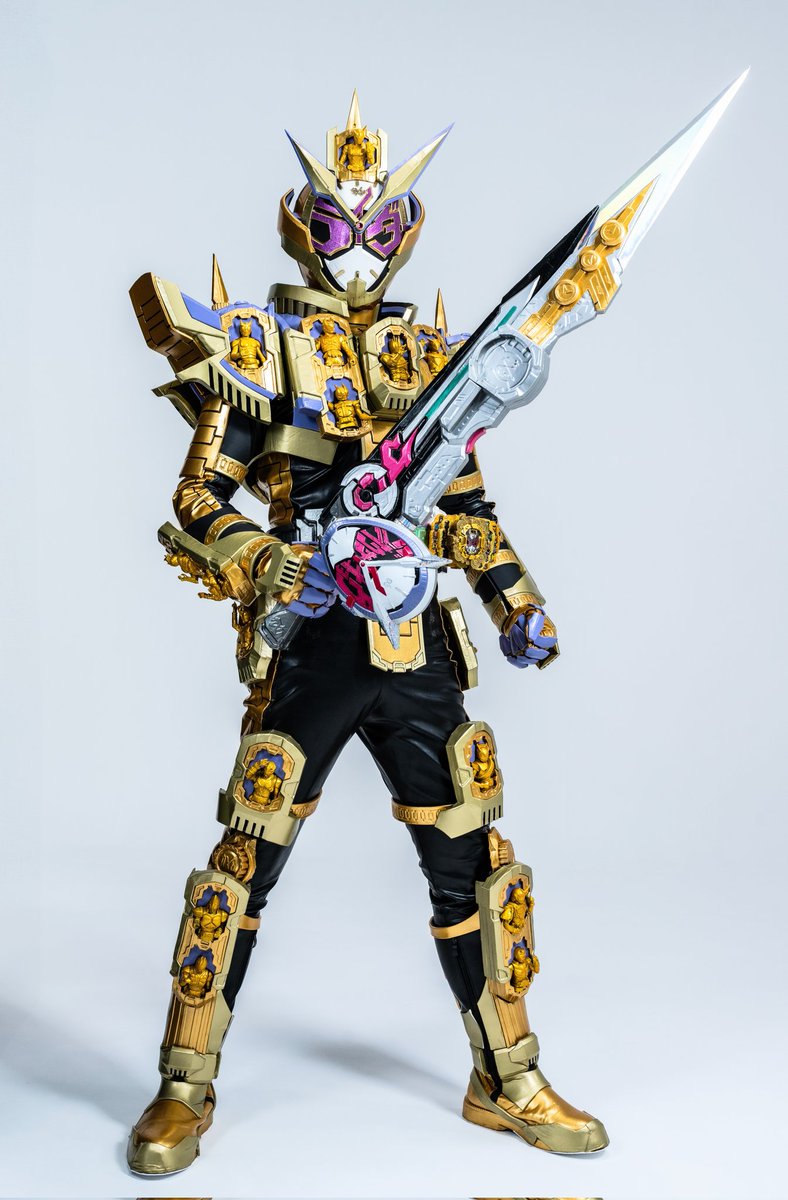 祝え！」」 ―時空を越え、過去と未来をしろしめす時の王者！ その名も