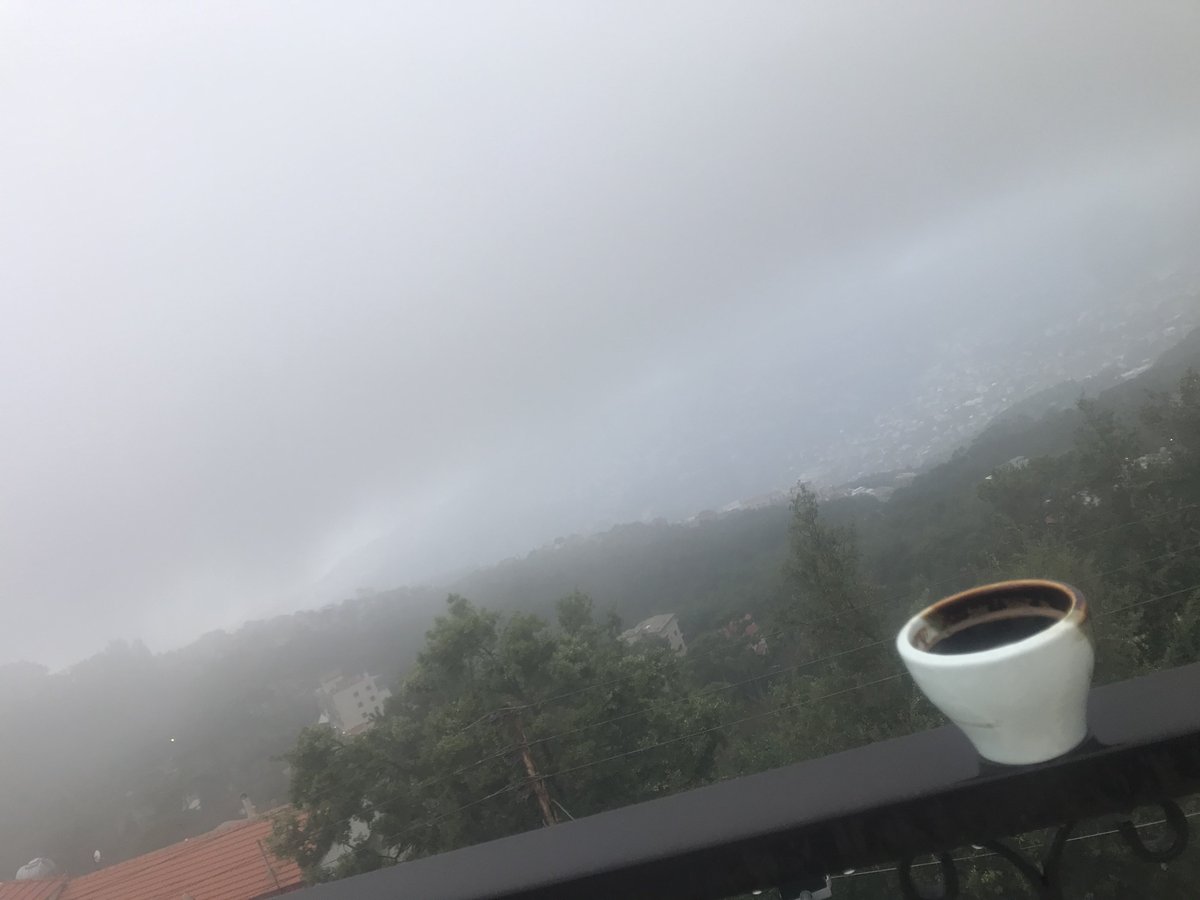 zurliizein's tweet photo. #first_rain #morning smell of autumn 🍂 coming and early #morning a sip of #coffee
https://t.co/62PO2evfWT https://t.co/pJ7th0Zbgn