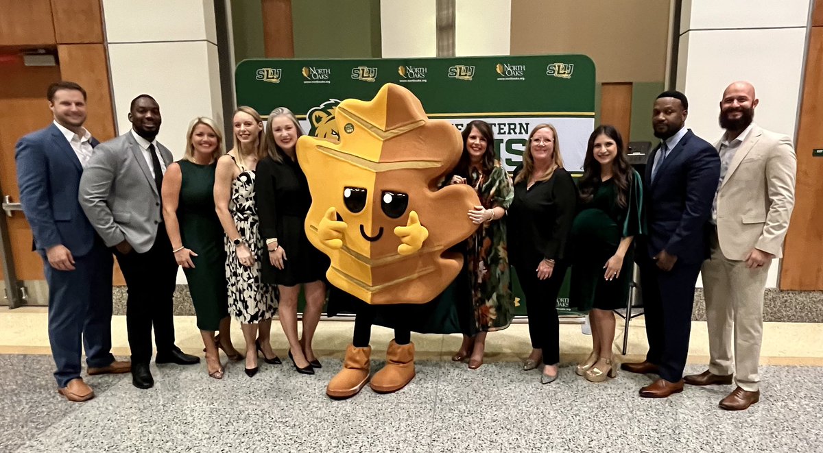 kiddsutton1's tweet photo. Southeastern’s @mynorthoaks Hall of Fame Weekend was one for the books. From the banquet and tailgate to the big win in the Berry, the North Oaks family had a great time showing our love for the Lions. Congratulations to this year’s inductees and student-athletes of the year! https://t.co/P3qaHqX1P6