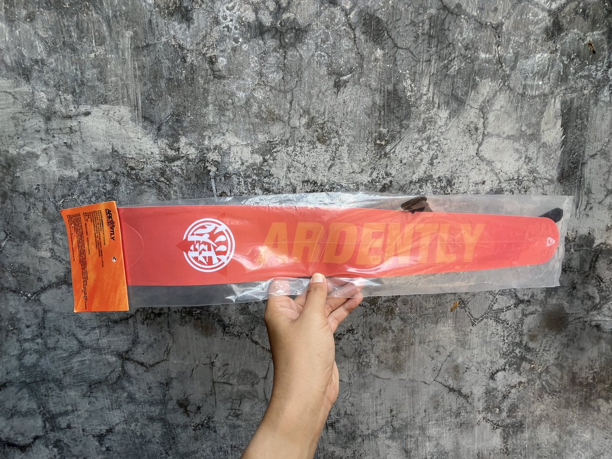 ɪʟʜᴀᴍ tweet media