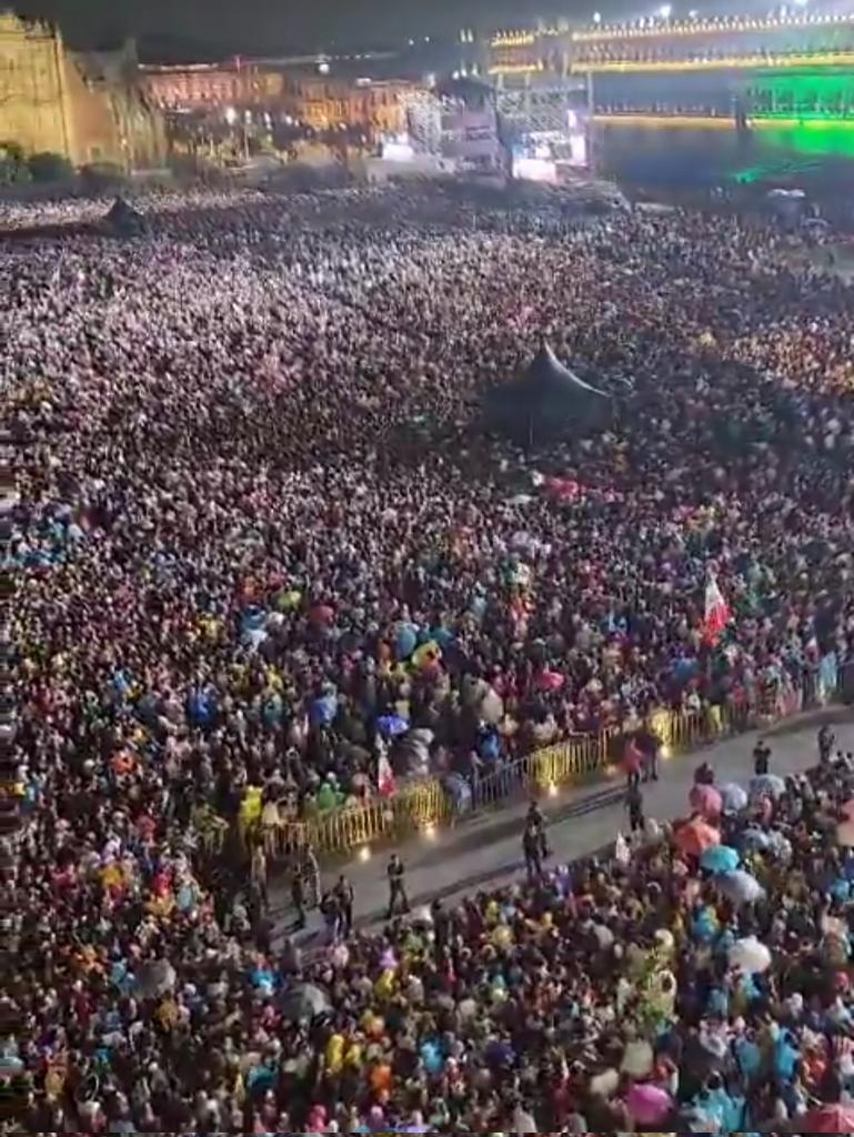 Jacinta_Camila's tweet photo. "GRACIAS PRESIDENTE"
Porque nunca te rendiste!!!
Por tu gran amor por México 🇲🇽!!
Seguimos aquí.
FIRMES Y AL PIE DEL CAÑÓN!! https://t.co/dzvTewT4l0