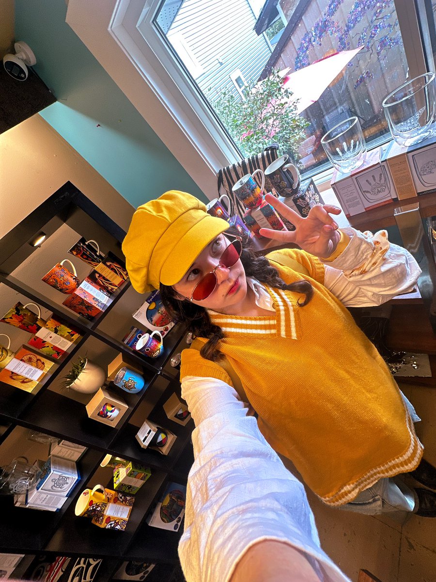 MissSkillShots tweet media