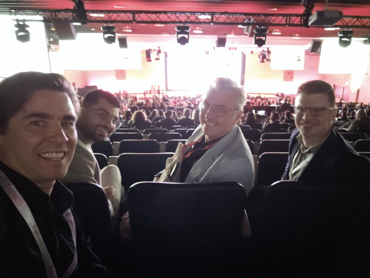 Rolling with the Condous Alumni @ISUOG2024!