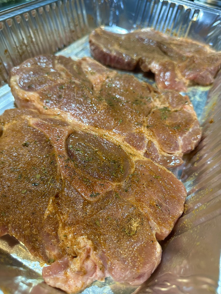 kiarasimi's tweet image. first time cooking a pork steak? (never knew these existed), very much nervous