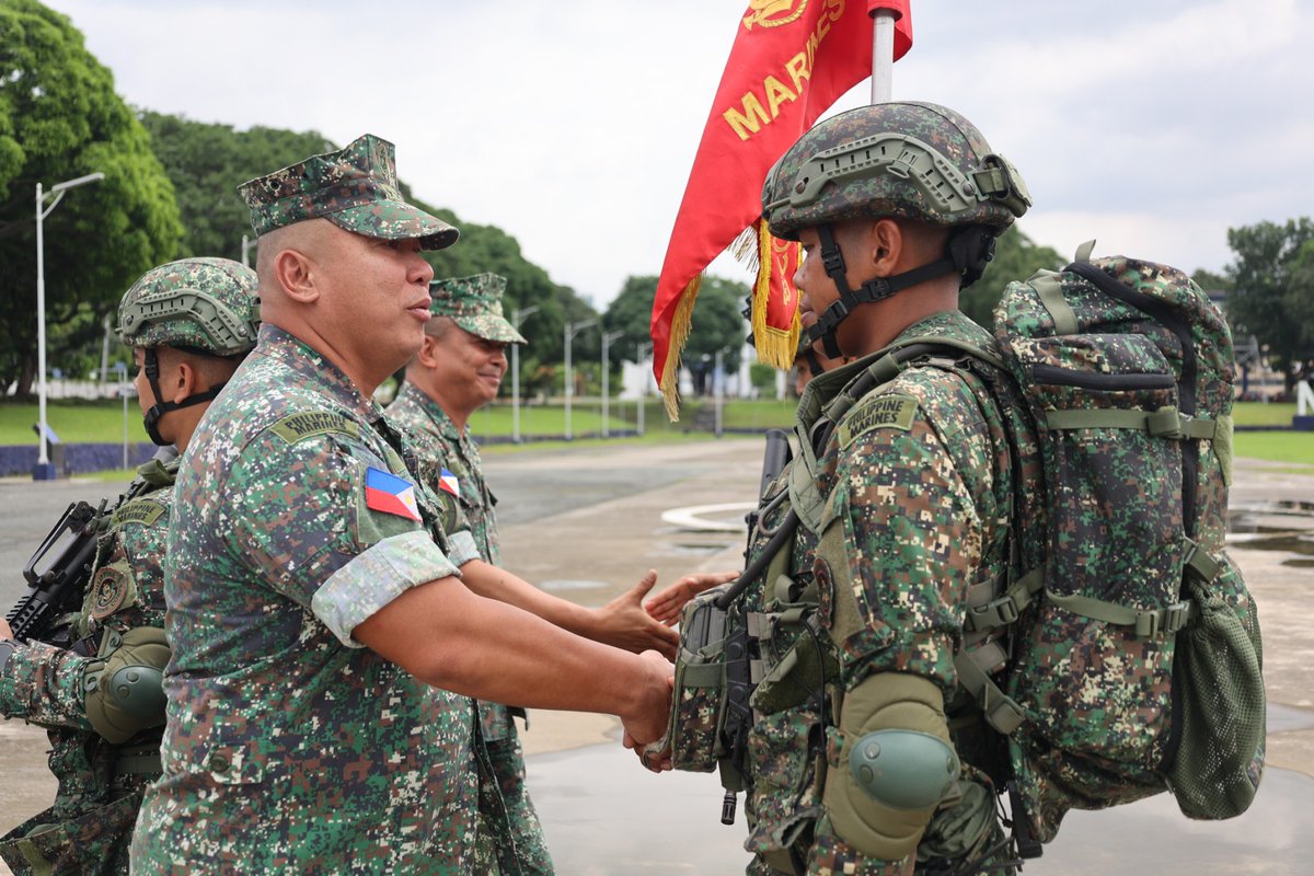 After 11 years of deployment in Misamis Oriental, Zamboanga City, Sulu, Tawi-Tawi and Palawan, the 3rd Marine Battalion came home to Marine Barracks Rudiardo Brown, Taguig City for Retraining and Refurbishing Program.
#ModernandMultiCapablePHNavy
#AFPyoucanTRUST
#PHMarinesCorps
