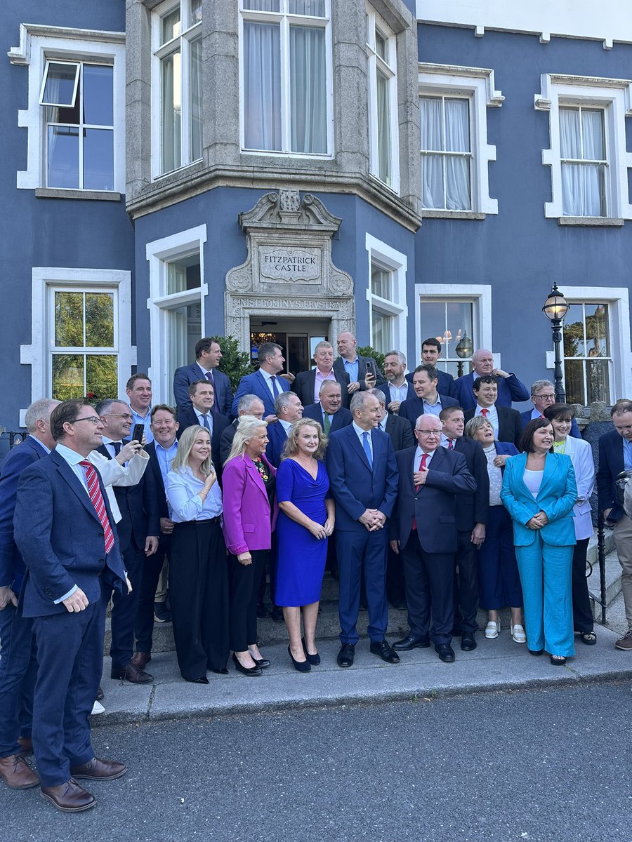 Kicking off the day with the <a href="/fiannafailparty/">Fianna Fáil</a> team at <a href="/FitzCastle/">Fitzpatrick Castle</a> for the #FiannaFáil Policy Think-in! 💪🏻Excited to discuss some strong ideas and initiatives ahead of the Dáil’s return this week!💡