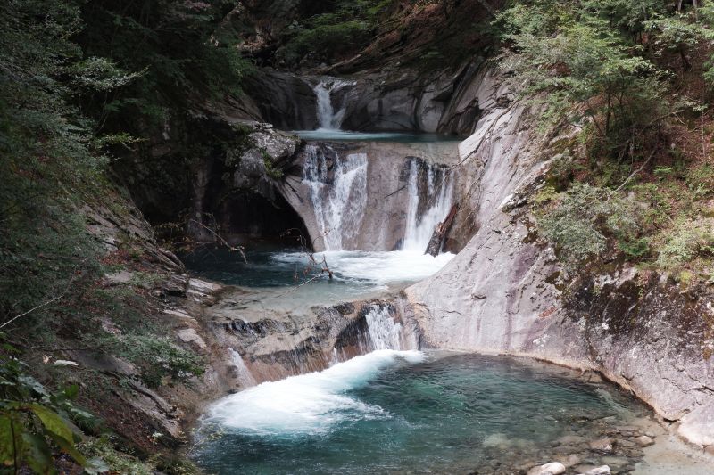 西沢渓谷と石和温泉 
ずっと行きたいと思っていた西沢渓谷を攻略した時の記録。
#西沢渓谷
#石和温泉
kaiteoku.com/nishizawakekok…