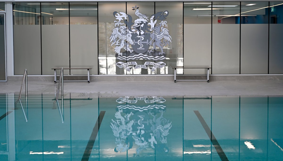 DCPolfed's tweet image. The jewel in #PoliceCharity Flint House&apos;s crown is its fully accessible 12.5m pool. Open daily for for therapy, rehabilitation and relaxation. #HelpAndHeal facebook.com/photo.php?fbid…