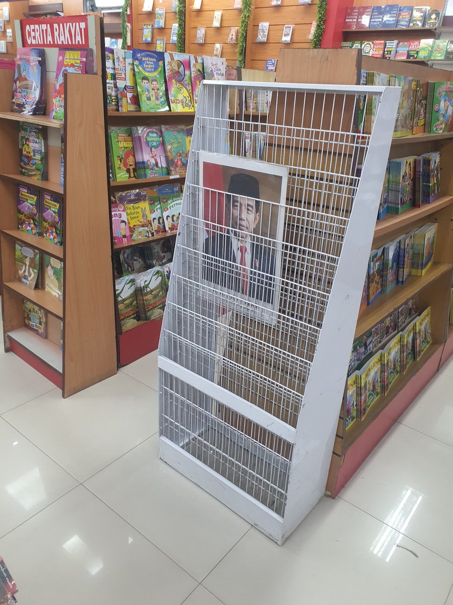 Sisa 1 ni, 20rb sama foto wapresnya. Sekarang akan jadi sejarah