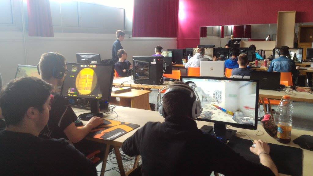 GG-LAN BREST tweet media