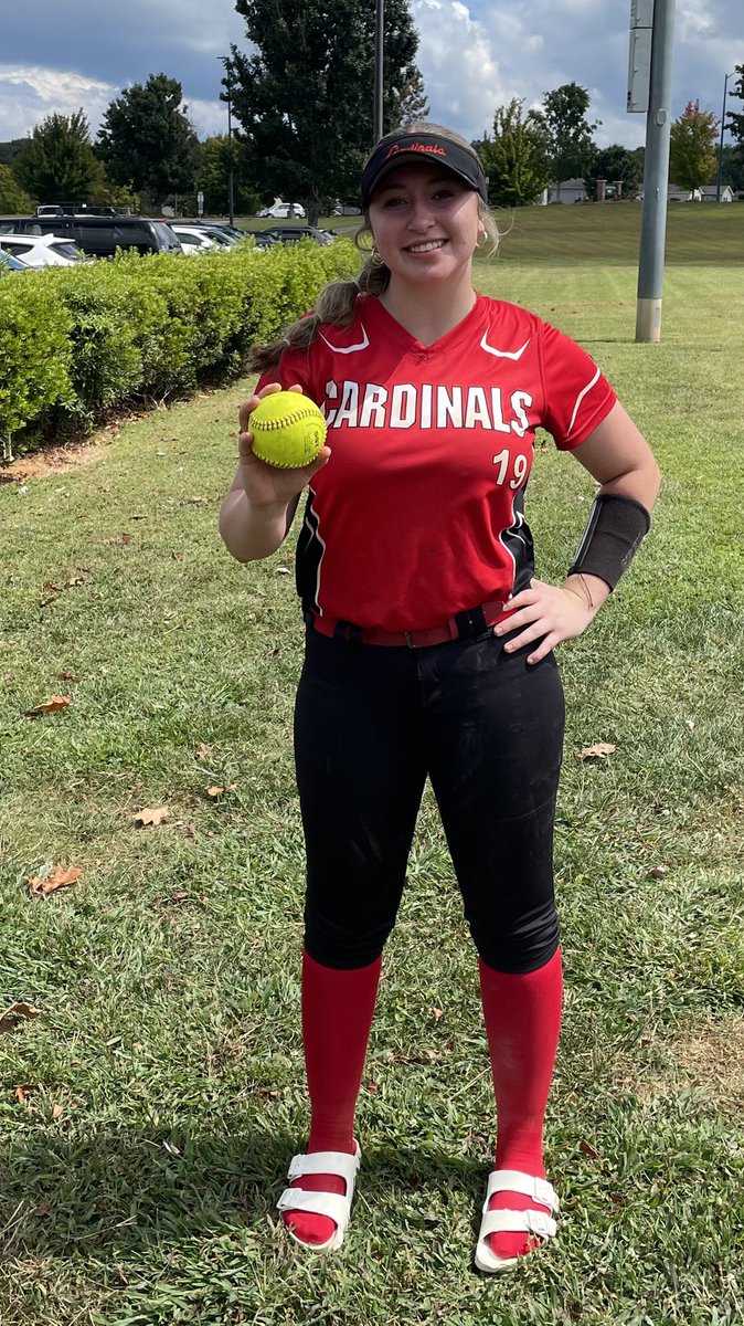 Good weekend with Coach Hollar and the Lenoir-Rhyne staff! Congrats to our own Lane Arthur (‘26 Weddington HS) for her combined 4 hit shut out, to Payton Elwell (‘26 Hough HS) for her 1 hit shut out, and for Tatum Krolak (‘26 NW Cabarrus HS) for being a fixture behind the plate!
