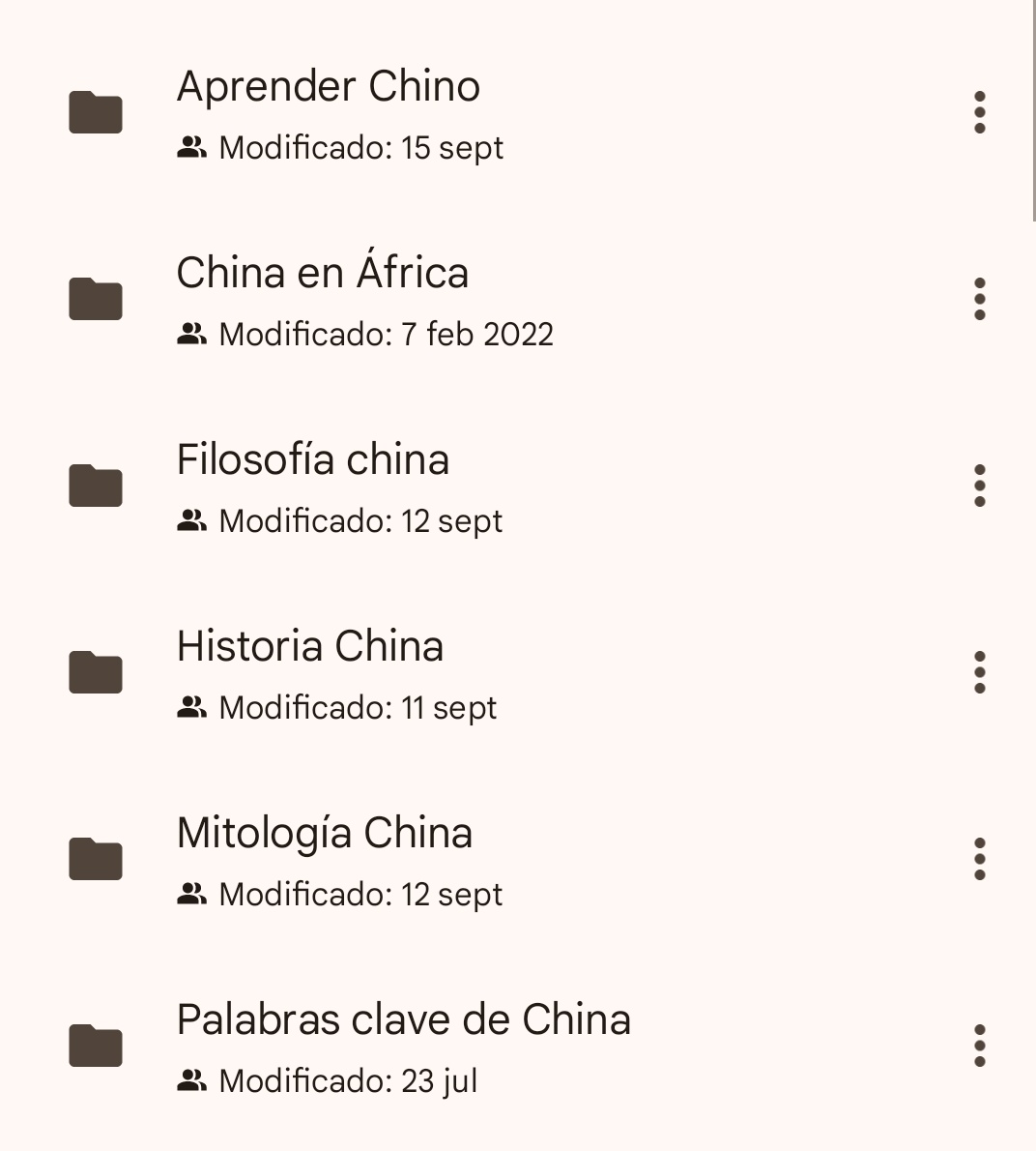 Desde la asociación de amistad con China hemos puesto a vuestra disposición varios textos para todos aquellos que quieran estudiar chino. 

Espero que sea de vuestra ayuda. 

drive.google.com/drive/u/0/mobi…
