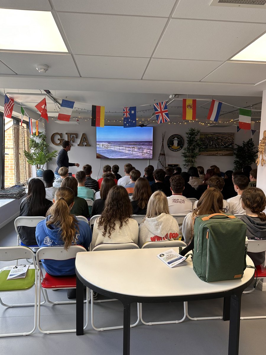 Year 11 Geographers have made the trip to Southwold on the East coast as part of their fieldwork in preparation for their Geography GCSE #DSLVandproud