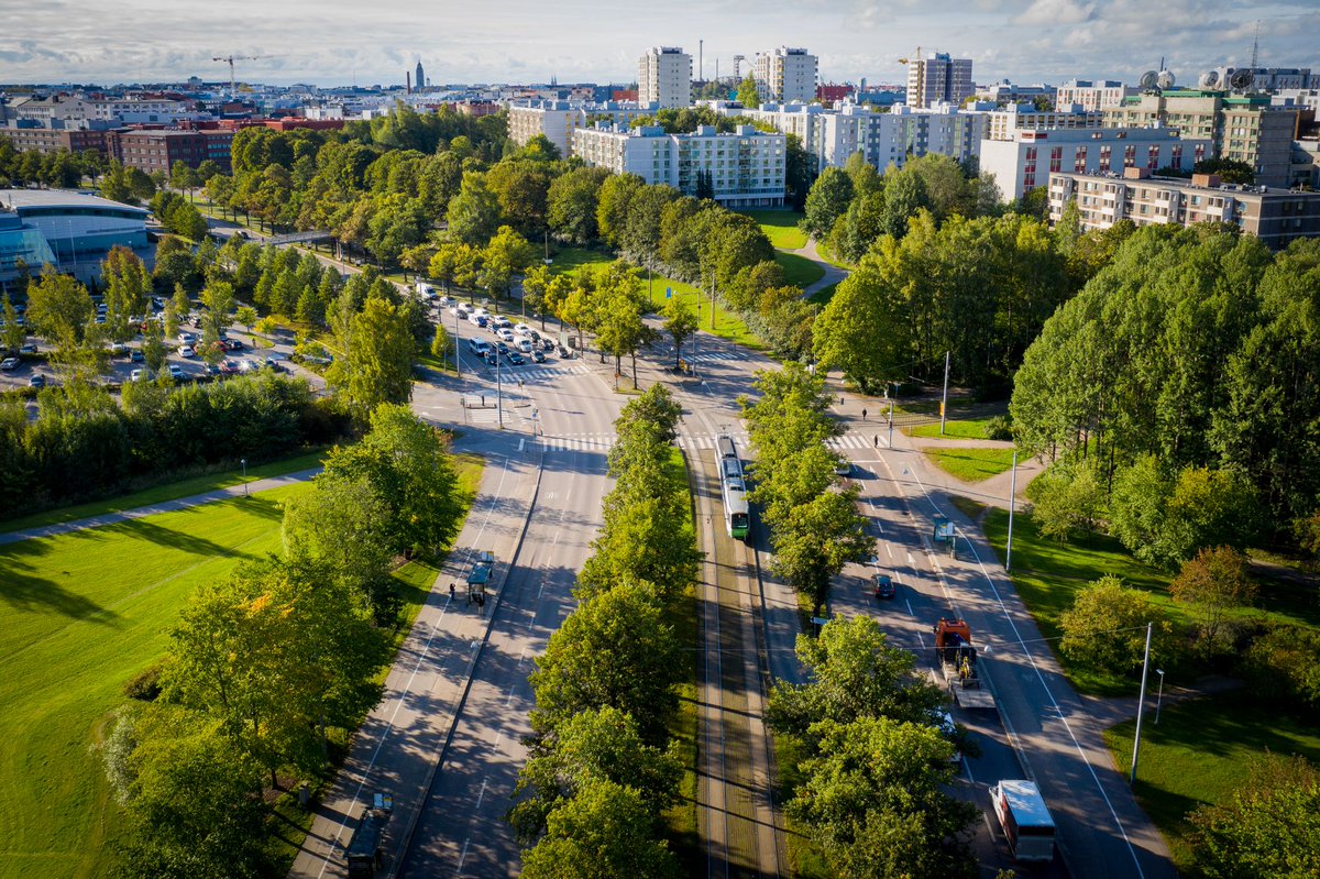 Tule Kuntamarkkinoille kuulemaan kunnille tärkeistä asioista:

 🔹kyberturvallisuus
 🔹latauspisteiden asennusvelvoite
 🔹puhtaat ajoneuvohankinnat
 🔹sijaintitietopalvelu
 🔹valtionavustukset.

Tule käymään Kuntatalolla 18.-19.9. osastollamme OF2! 

Lue: traficom.fi/fi/ajankohtais…