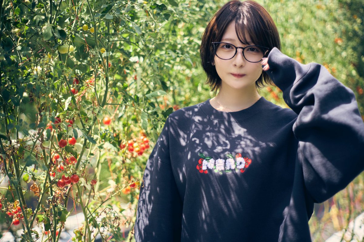 こばしり × SNNM Tomato NERD Sweatshirts コラボスウェットの販売が