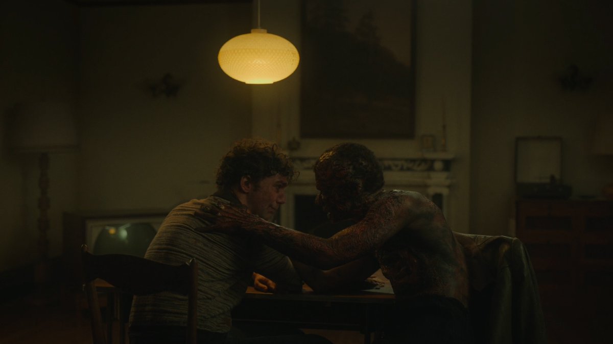 loudaniel bot 📼 tweet media