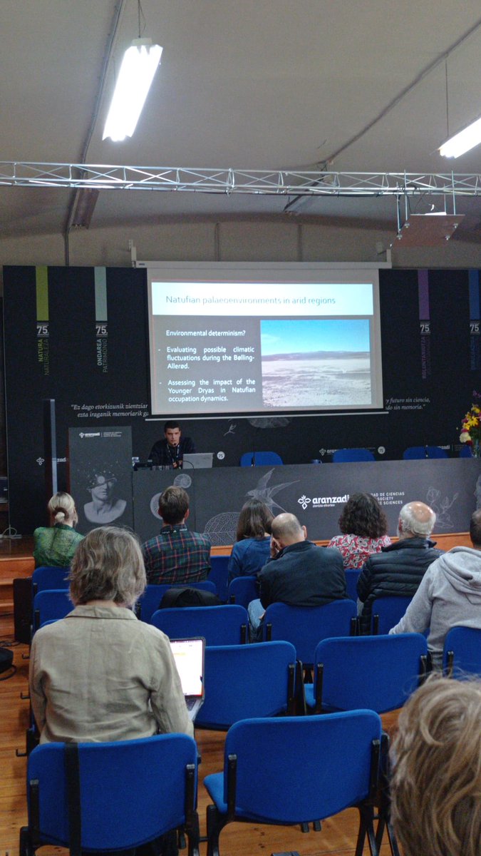 Here is the presentation of another of our colleagues, Jon Aldaia "Anthracological study of Naturfian palaeoenviroments in the Black Desert"🌳