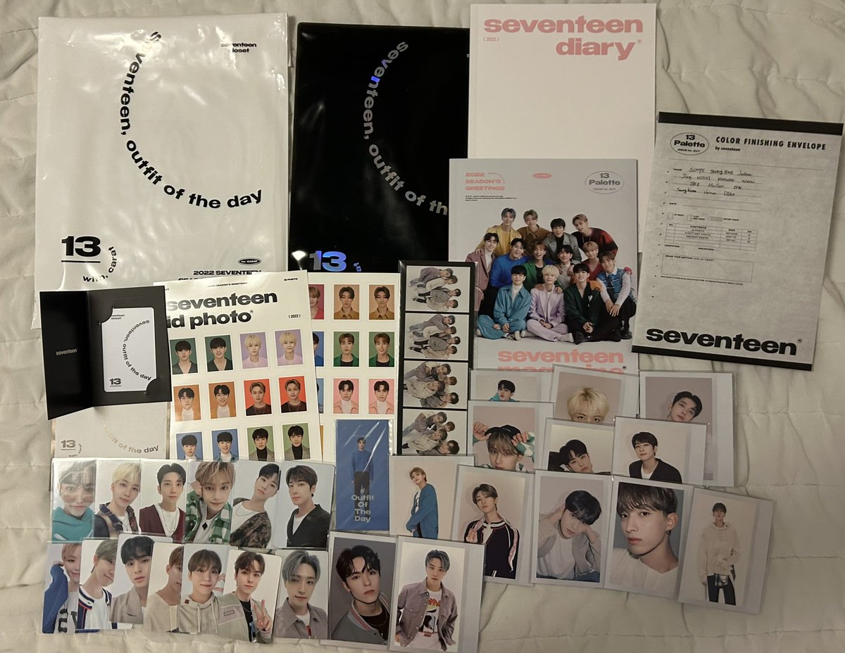 세븐틴 2022 시즌 그리팅 일괄 양도합니다

제시해서 디엠주세요!

SVT seventeen 에스쿱스 승철 정한 조슈아 홍지수 준 문준휘 호시 권순영 전원우 우지 이지훈 디에잇 서명호 김민규 도겸 이석민 부승관 버논 최한솔 디노 이찬