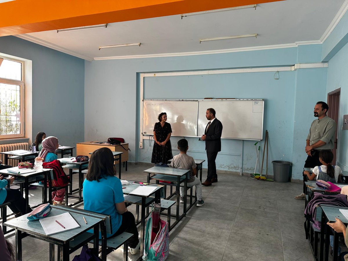 Altınyurt İlk/Ortaokulu ile Taşyazı İlkokulunu ziyaret ettik. Türkiye Yüzyılı Maarif Modelini konuştuk.
<a href="/Gaziantep_MEM/">Gaziantep İl Millî Eğitim Müdürlüğü</a>
<a href="/burhan_yuksel23/">Burhan Yüksel</a>