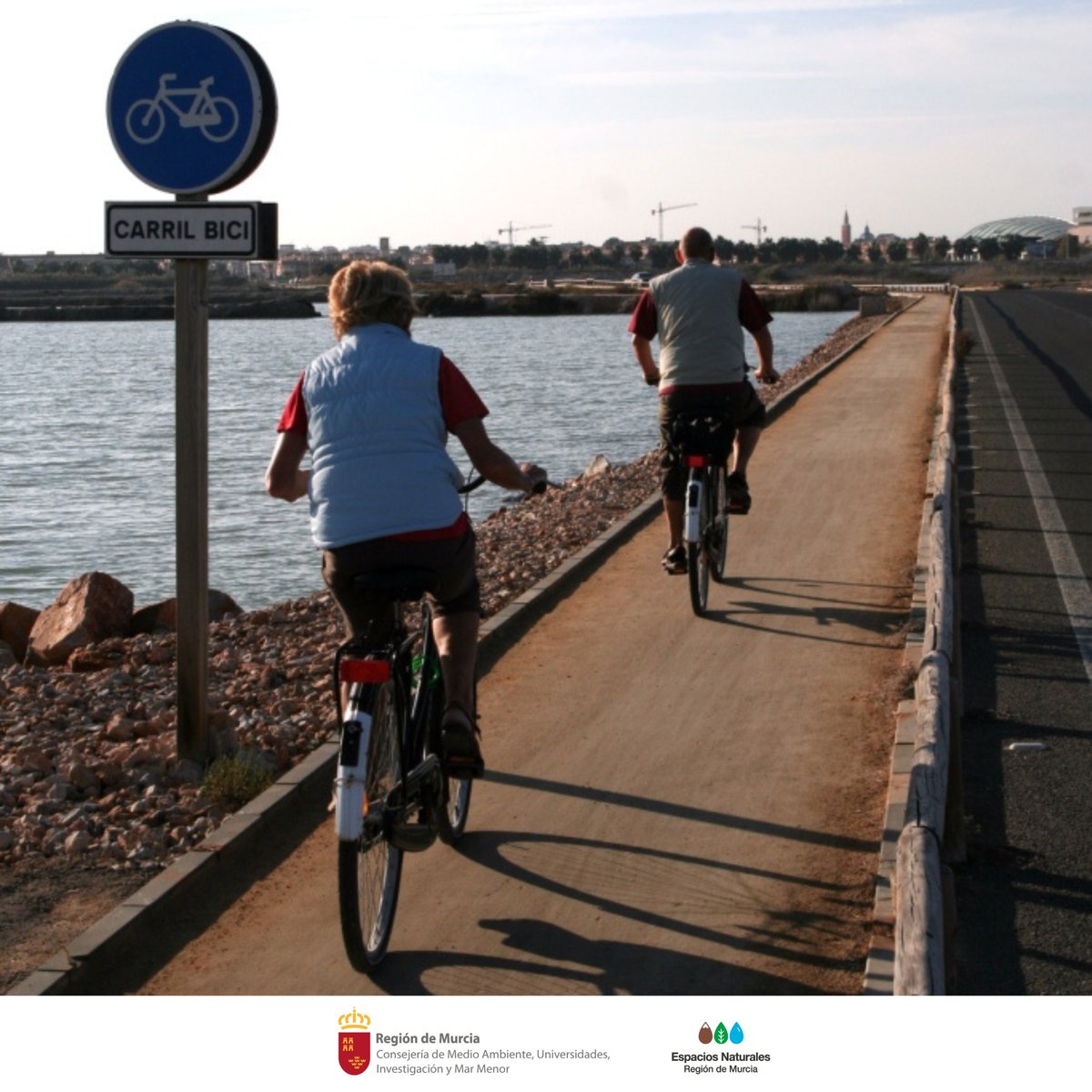 SalinasSPedroPR's tweet photo. 🌅 En la #SemanaEuropeaDeLaMovilidad, te animamos a descubrir la belleza de #SalinasSPedroPR caminando o en bicicleta 🚲🚶
Cada paso ayuda a reducir nuestra huella de carbono y así combatir el #CambioClimático 💪💙
#MobilityWeek #EuropeanMobilityWeek2024 #ConcienciaClimática https://t.co/gQ24DE3Iiu