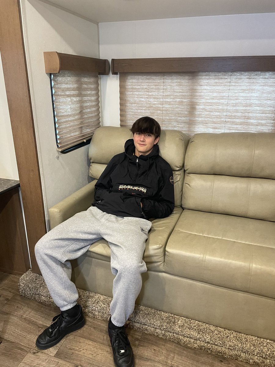 Few days on set filming something great! 🎬
Small but super exciting role in an amazing project! 🎥
Cannot share more now so watch this space 🤐