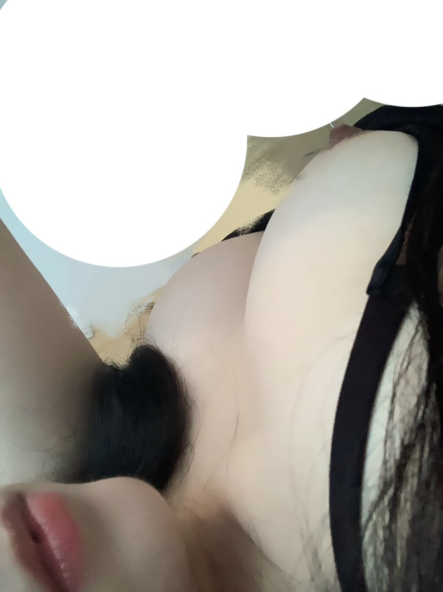 Daisykk6's tweet photo. 最近在来姨妈所以只有胸🫰🏻 https://t.co/fzMG8W9adf