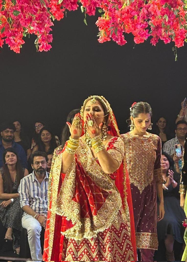 So proud of u my girl ❤️‍🔥 <a href="/eyehinakhan/">Hina Khan</a> 

#Hinakhan