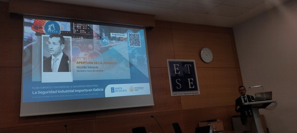 Arranca la 2* jornada de seguridad industrial en la <a href="/etse_usc/">ETSE USC</a> organizada por la <a href="/Xunta/">Xunta de Galicia</a> (Conselleria de Economía e Industria) y el <a href="/icoiig/">Icoiig</a>, muy relevante sin duda para el estudiantado del GrEQ <a href="/EnxQuim_USC/">Enxeñaría Química</a>