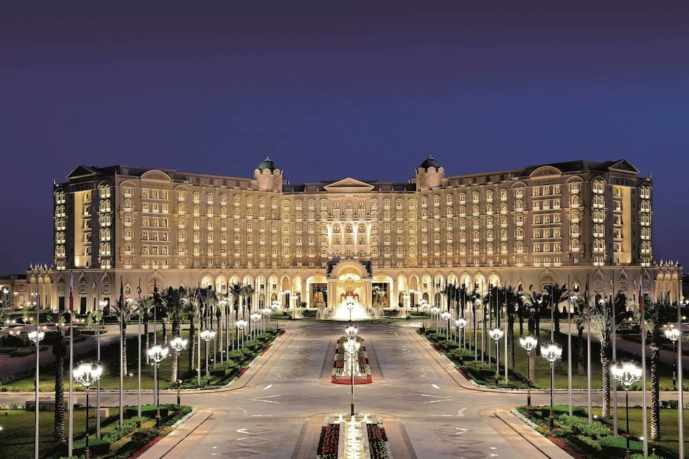 Escapes_haven's tweet photo. The Ritz-Carlton, #Riyadh, Riyadh 
https://t.co/1t6ncv3MrO https://t.co/BzFi1zMmXS
