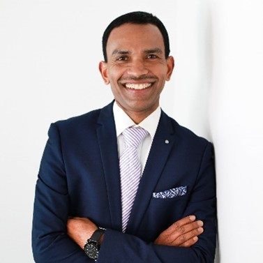The 47th ISRM online lecture by Prof. Ranjith Pathegama Gamage from Monash University, Australia, will be broadcast this Thursday, 19 September, at 10A.M. GMT.
The title is: “Deep Geothermal Energy: A Key Player in the Sustainable Energy Mix”. Watch it at isrm.net