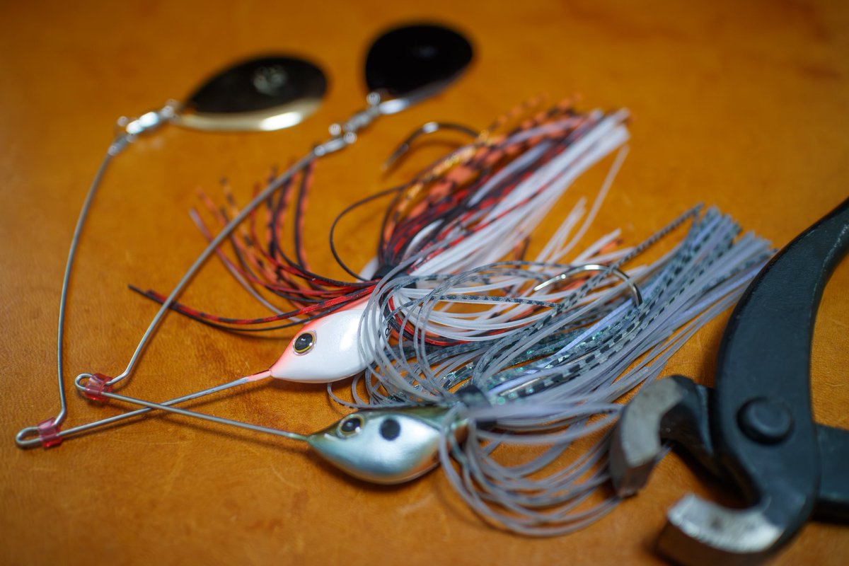 bait_casting's tweet photo. ノリーズさんの。
少しキャストしただけで全然分かってないですが、再販されていたのでとりあえず。
コレでアームがおかしくなっても戻せるかなと。
某ワームとの組合せを目論み中、そのうち活躍するでしょう♪
#ノリーズ #nories #シングルコントロール #singlecontrol #フックサイズが違うのね https://t.co/zQ74hIhLb0