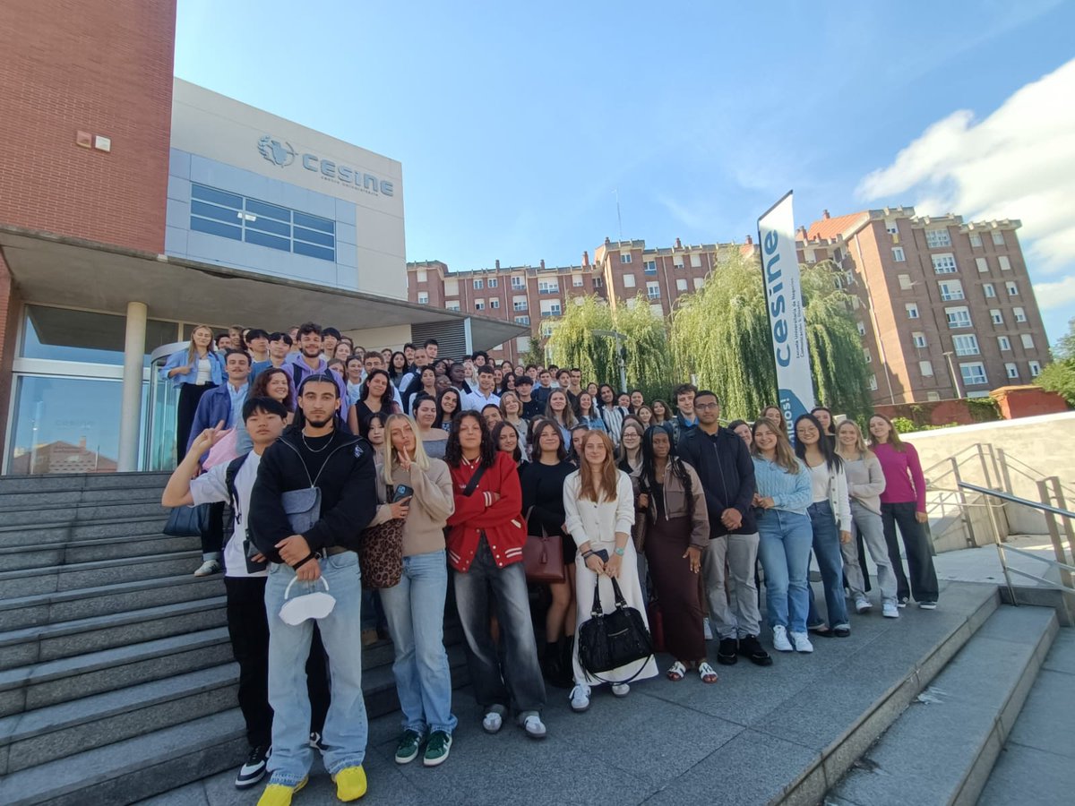Un centenar de alumnos internacionales de 35 países se han incorporado esta mañana a #CESINE, reforzando nuestra posición como una de las opciones preferidas de los alumnos internacionales para cursar estudios superiores en España.
Welcome! 🤗
🌐 cesine.com/node/1173