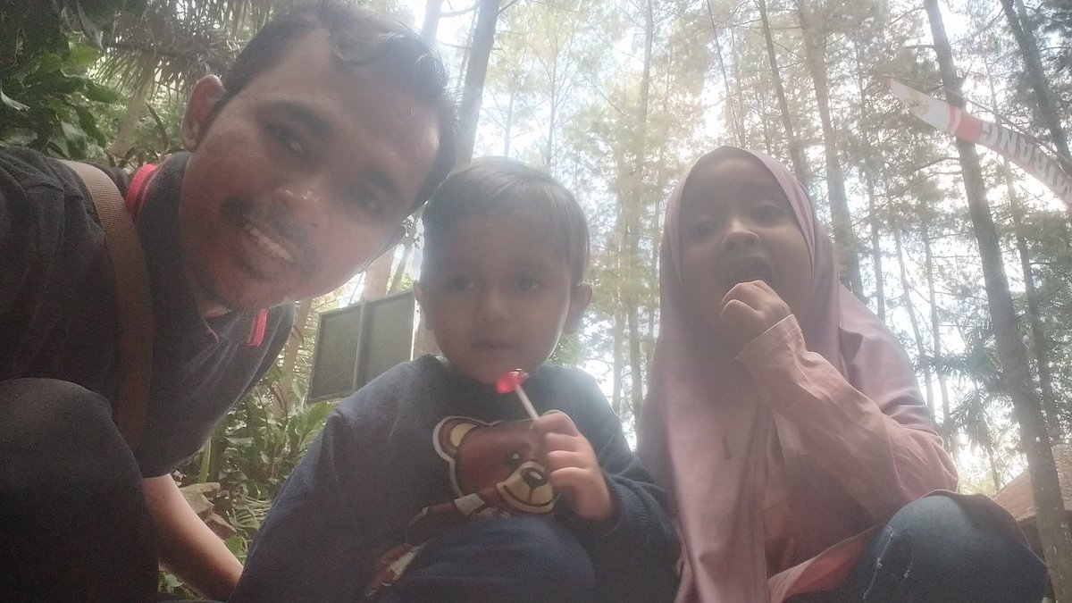 davidwildan's tweet photo. saatnya meng-Alam-kan diri
sejuk jiwa dan raga atas karuniaNya
Alhamdulillah https://t.co/awi5gsRQKB