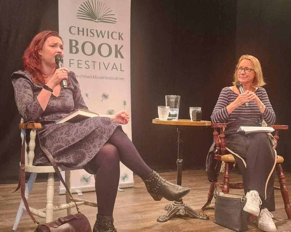 Yesterday interviewed #JessicaMoor about her novel #HoldBackTheNight.  It's a powerful, thought-provoking read and there was so much to talk about. Jessica teaches Creative Writing at <a href="/FaberAcademy/">Faber Academy</a> which made her doubly interesting to writers in the audiance and me! <a href="/W4BookFest/">Chiswick Book Festival</a>