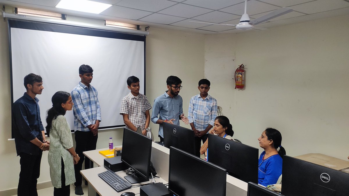 GCET_Official's tweet photo. G H Patel College of Engineering &amp; Technology successfully conducted its Internal Hackathon, a prerequisite for the Smart India Hackathon 2024, on 10th September 2024. https://t.co/whQxYaKQZa