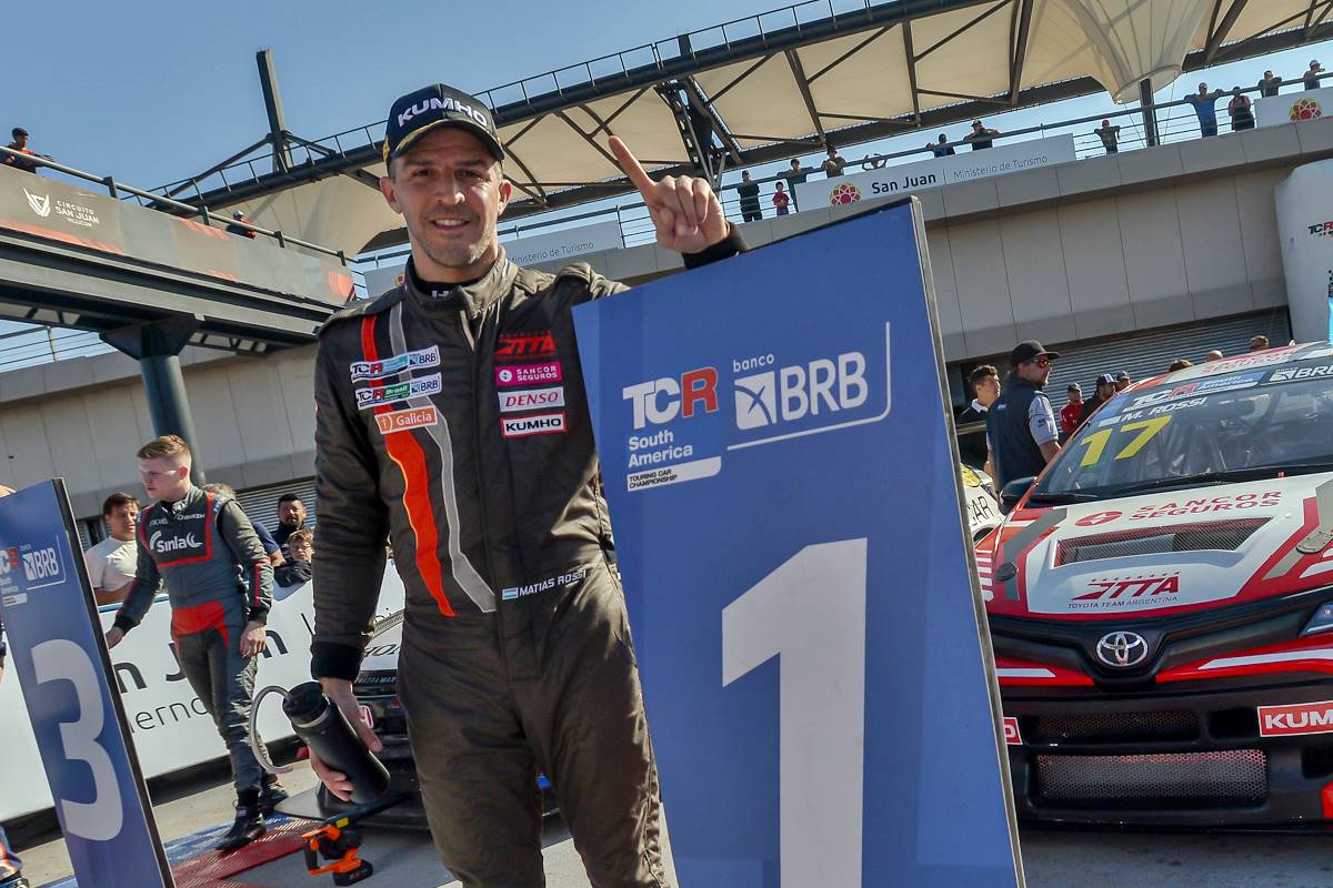 Diego Durruty (@diegodurruty) on Twitter photo 🏁 <a href="/rossimatias/">Matias Rossi</a> tuvo un fin de semana soñado en el <a href="/tcrsouthamerica/">TCR South America</a>. Más info con un click aquí 👉 automundo.com.ar/?p=103536
#TCRSeries #TCRSouthAmericaBRB 🏁 <a href="/rossimatias/">Matias Rossi</a> tuvo un fin de semana soñado en el <a href="/tcrsouthamerica/">TCR South America</a>. Más info con un click aquí 👉 automundo.com.ar/?p=103536
#TCRSeries #TCRSouthAmericaBRB