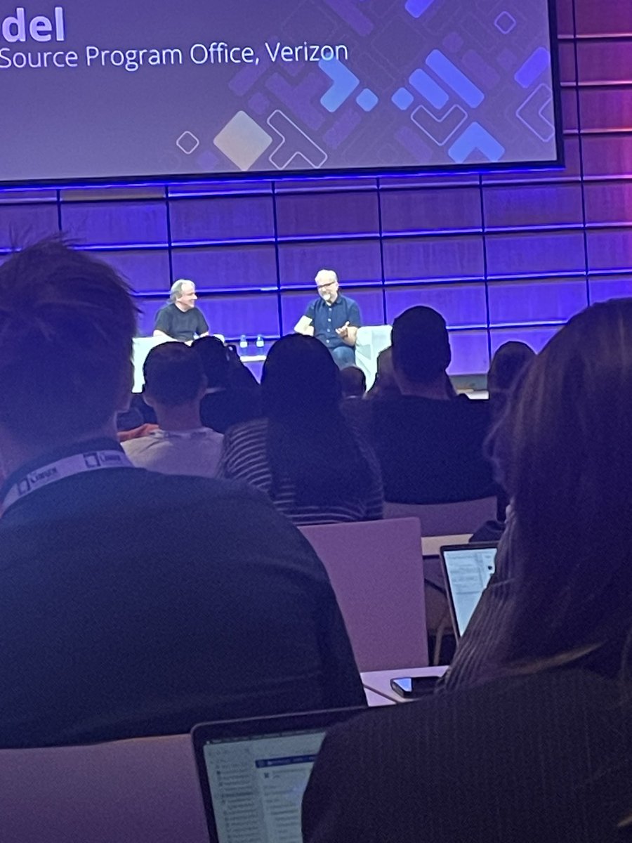 zulcss's tweet image. Fan boying for a minute