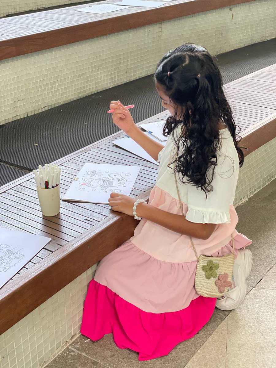 Care Development Center had a Family Art Fest in collaboration with Creative Jous to showcase the work if students. Swipe through to relive the fun and see the amazing moments from the day! 📸✨