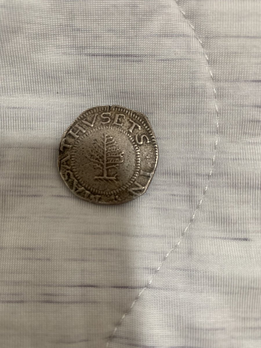 549Ayaz's tweet photo. @ForestryCommish And I have one of these coins right now. https://t.co/ZeXFA6EUnL