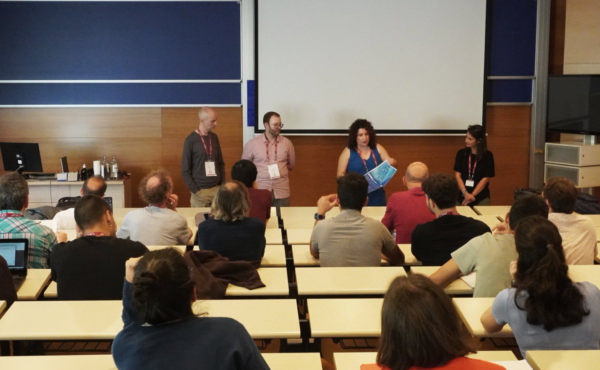 CRMatematica's tweet image. 👉 Kicking off today: workshop in Barcelona, delving into #FluidDynamics, #Geometry, and #ComputerScience! Over the next five days, we’ll explore the Euler and Navier-Stokes equations from multiple angles.

A warm welcome to all participants and speakers!