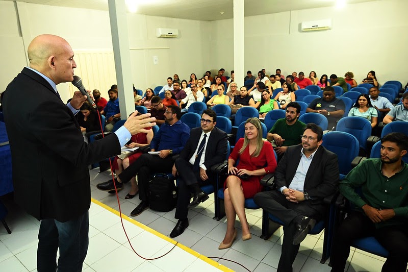 ludwigalmeida's tweet photo. Curso de regularização fundiária atrai bom público em Timon https://t.co/Sc4BuX17Vo https://t.co/j8OXektvRf