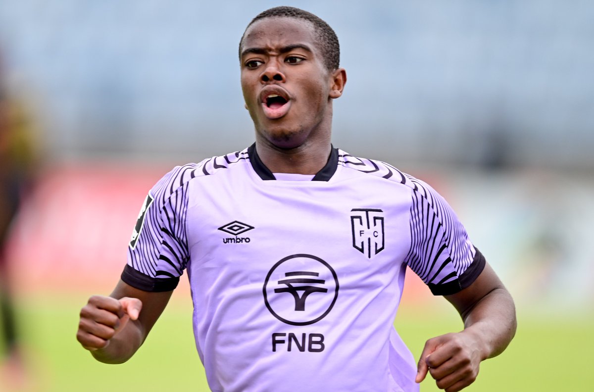 Ryan Cooper (@ryanjcooper8) on Twitter photo For the second successive season, a Namibian has claimed the distinction of being the player to score the first goal of the new season. <a href="/markgleesonfoot/">Mark Gleeson</a> lists all the opening scorers in the <a href="/OfficialPSL/">Official PSL</a> era.
bit.ly/FirstPSLGoal For the second successive season, a Namibian has claimed the distinction of being the player to score the first goal of the new season. <a href="/markgleesonfoot/">Mark Gleeson</a> lists all the opening scorers in the <a href="/OfficialPSL/">Official PSL</a> era.
bit.ly/FirstPSLGoal