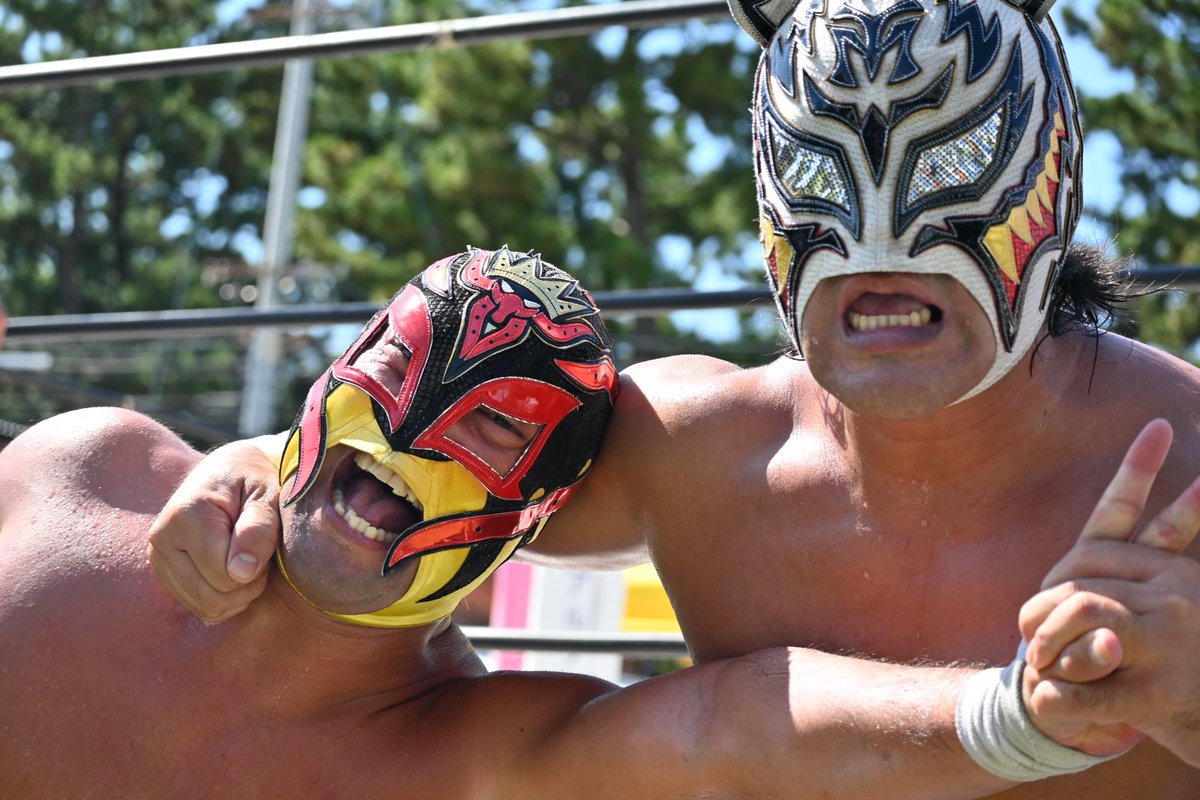 jazz_up_dilemma's tweet photo. 2024.9.16
UNITY KIX
目の前に来た!!!
🐙「やめろー!」
#大阪プロレス
#タイガースマスク
#タコヤキーダー https://t.co/WQYkxswEKV