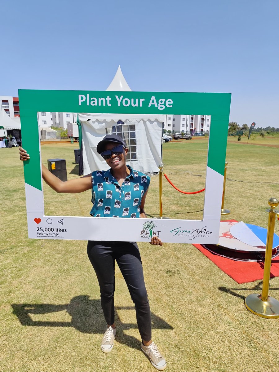 MJ_Afrika1's tweet photo. Mazingira na Jamii Afrika joined hundreds of stakeholders for the 'Plant Your Age' held at Tatu City.
47 Trees Representing 47 Counties✅
Naturing communities into sustainable spaces.🌍🌱
#plantyourageday #cooltop #PlantYourAge #SustainabilityInAction #TatuCity #GreenFuture https://t.co/T0n57a7tOh