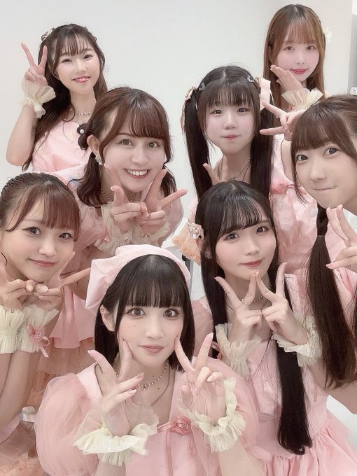 #ネクストリコ テラスモール松戸でのイベントありがとうございました！ 個人的には松戸へようこそ〜って感じで！以前来たことのある場所だったので、みんなが来てくれてうれしかったです(&cap;ˊ꒳​ˋ&cap;)  「(写真撮りたいから)いまひまな人〜！」 って呼びかけたら、みんなが写りに来てくれたよ&hellip;！！<a href="/tag/%E3%83%8D%E3%82%AF%E3%82%B9%E3%83%88%E3%83%AA%E3%82%B3"class="tags">#ネクストリコ</a>