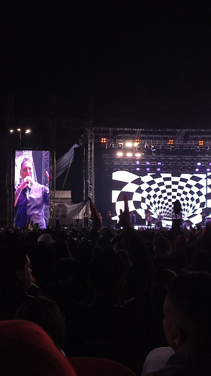 #Inspector demostró que el ska mexicano sigue más vivo que nunca poniendo a bailar a todos en la <a href="/A_VCarranza/">Alcaldía Venustiano Carranza</a> 

<a href="/BigJavyOficial/">Big Javy</a> <a href="/homerontiveros/">Homero Ontiveros</a>