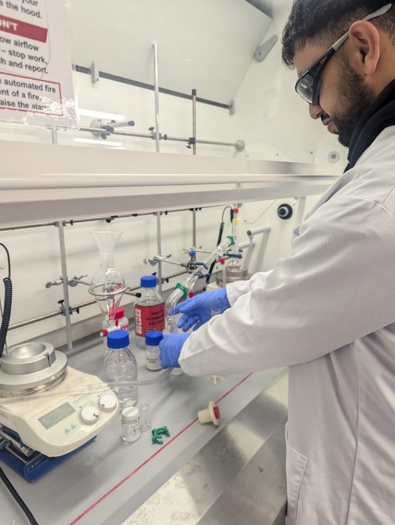 wicksixthform's tweet photo. 🧪 Y13 Chemistry students visited Sheffield Hallam University’s outreach labs this week. They synthesised cyclohexene from cyclohexanol, purified and analysed their samples.

See the full story and gallery here 👉 https://t.co/A7Tb0vw58u https://t.co/iU3EdTz2Td